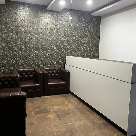 Roomquet Comfort Inn Prayagraj Exterior photo