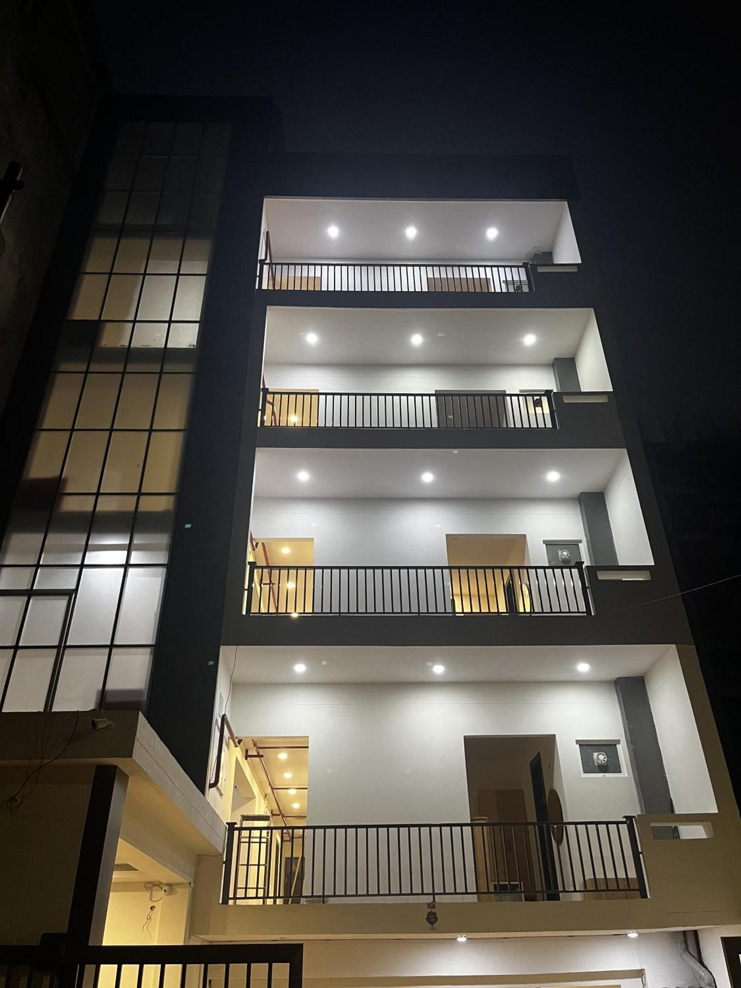 Roomquet Comfort * Prayagraj